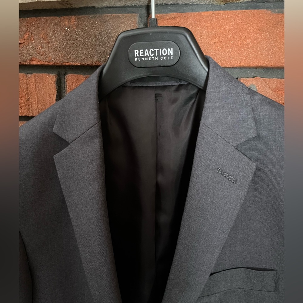Kenneth Cole REACTION suit